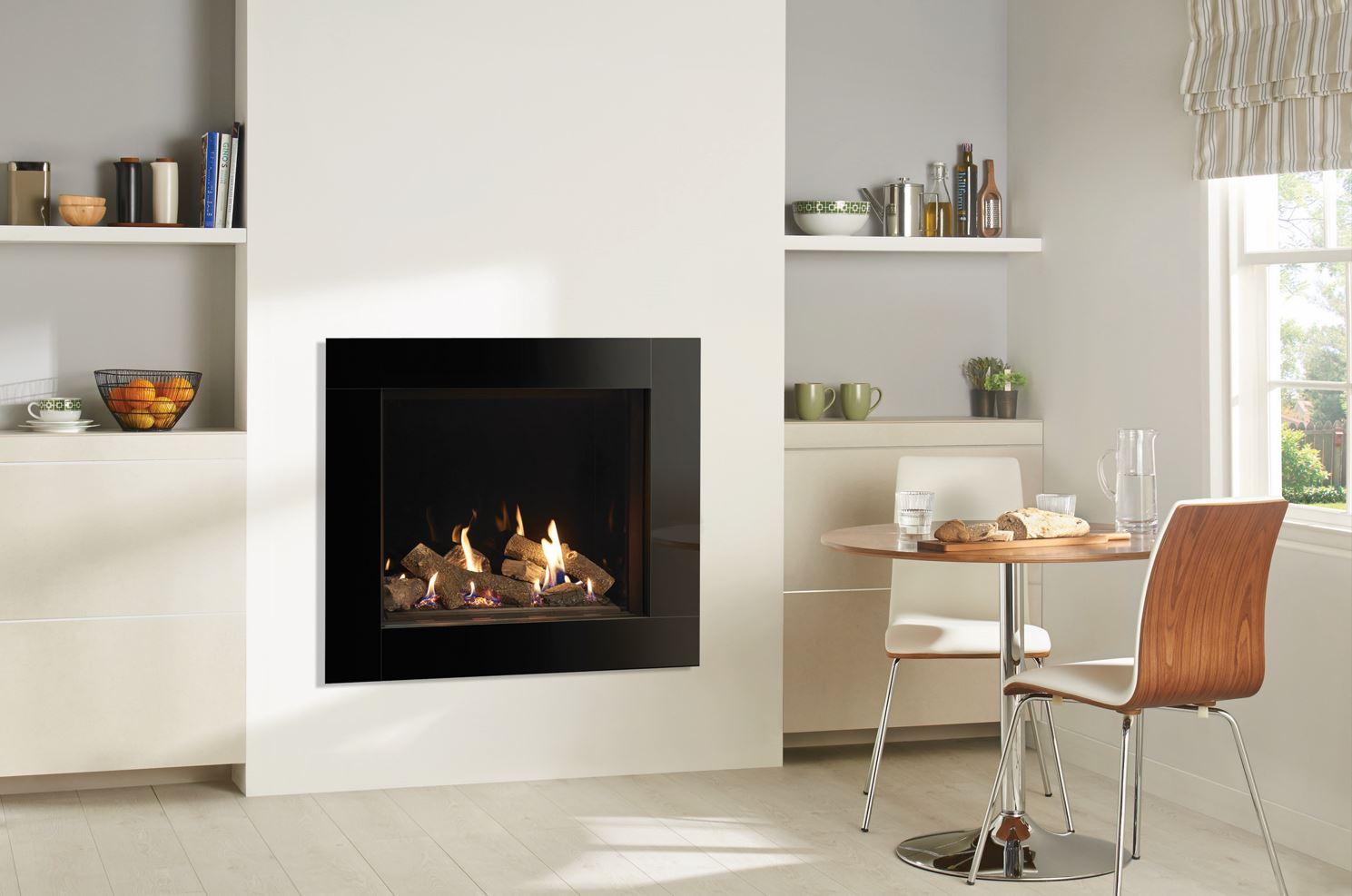 Riva2 750 Icon Xs In Black Glass Lining Landscape